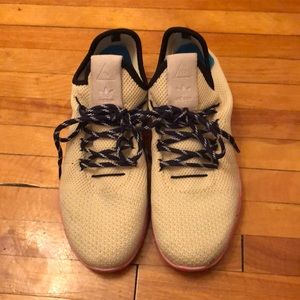 Adidas Pharrell Williams Sneakers